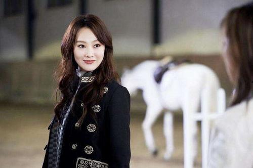 娱乐圈吃瓜女王知乎,揭秘吃瓜女王背后的故事