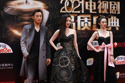 娱乐圈明星吃瓜合集小说,揭秘明星背后的吃瓜故事