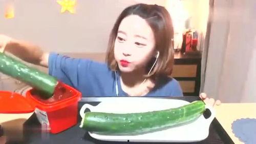 娱乐吃瓜酱放假大学生,娱乐吃瓜酱的欢乐时光