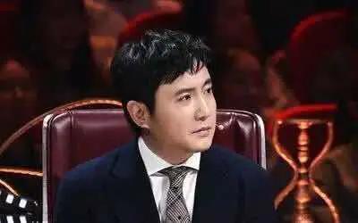 娱乐吃瓜沈腾是谁呀图片,喜剧之王变身微博冲浪达人，揭秘娱乐圈流量密码