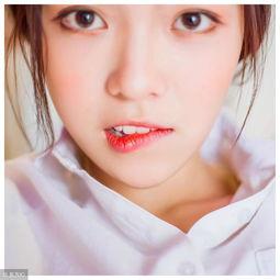 娱乐吃瓜酱送口红视频大全,趣味横生的美妆盛宴